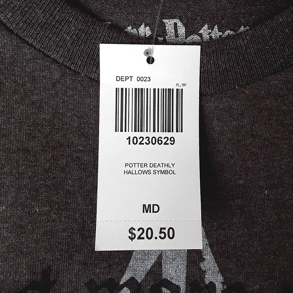 Harry Potter Deathly Hallows Unisex T-Shirt NWT - Picture 3 of 8